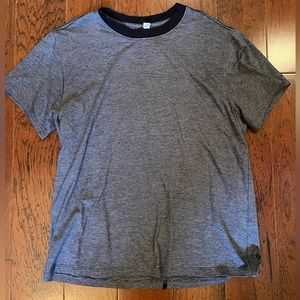 Lululemon All Yours T-Shirt, black and grey, size 6